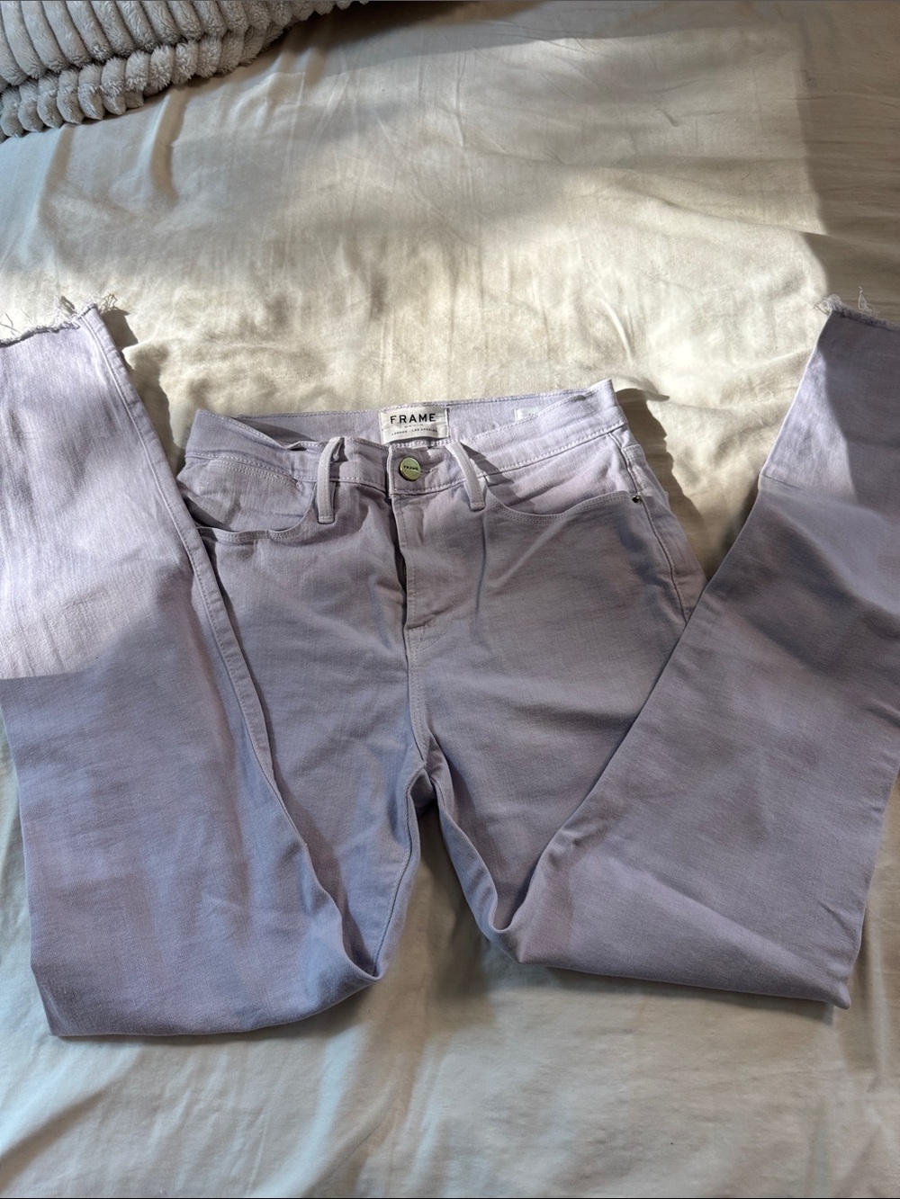 FRAME Denim Lavender Straight-Leg Jeans